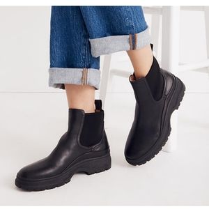 Madewell Dani Chelsea Lugsole Black Boot